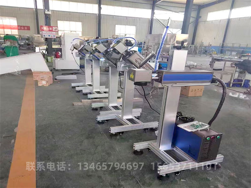 全自動(dòng)激光打碼機(jī).jpg